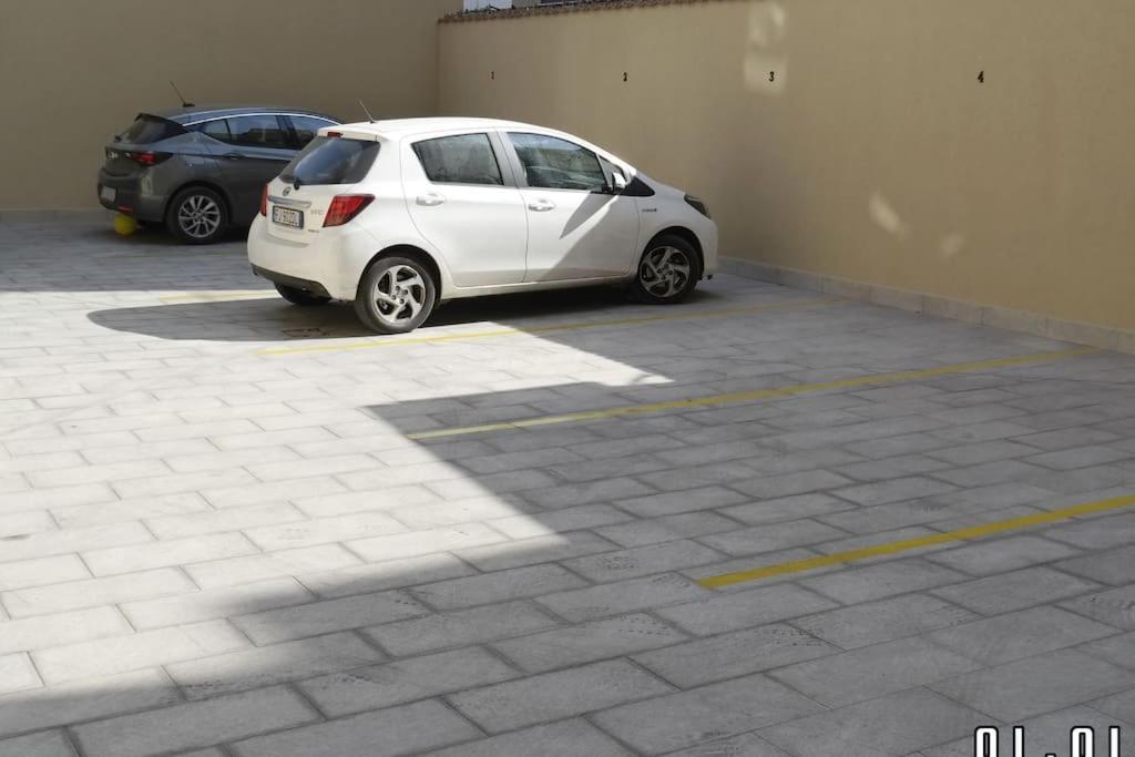 Simply The Best - Apartment And Parking Space By Balsamotto Palermo Exteriör bild